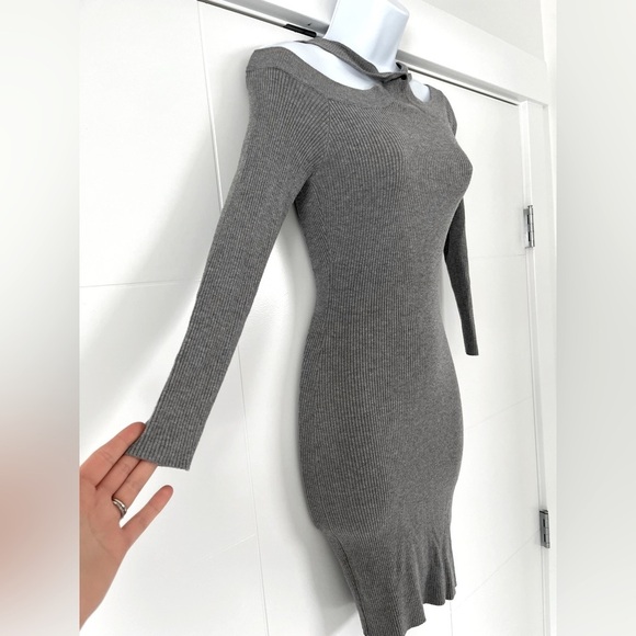Another Story/ Cold shoulder knit midi dress/ Grey/ Very stretchy/ Size US M - Picture 3 of 11